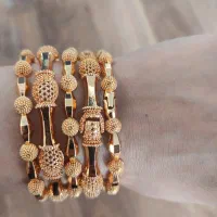 النگو ژوبینگ رنگ ثابت