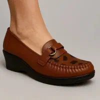 کفش شیک زنانه زیر قیمت خرید فقط بخاطر بستن مغازه|کیف، کفش، کمربند|گرگان, |دیوار