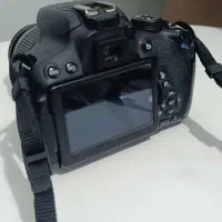 دوربین کانن 700d