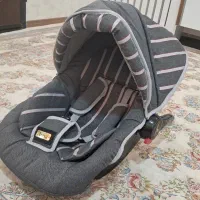 کرییر نوزاد