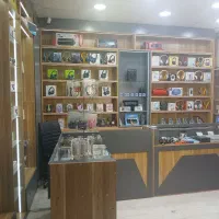 دکور کامل مغازه موبایل فروشی