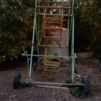 چرخ و فلک سیار|اسباب‌‌بازی|نهاوند, |دیوار