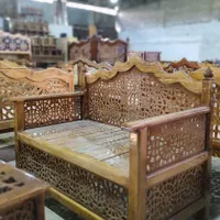 مبل دو نفره تخت سنتی۵۳|مبلمان خانگی و میز عسلی|اصفهان, خانه اصفهان|دیوار