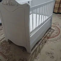 تخت خواب|تخت و صندلی بچه|بیرجند, |دیوار