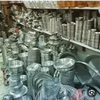 نیازمند فروشنده خانم