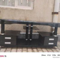 میز تلویزیون شیشه ای