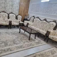 مبل سلطنتی ۹ نفره همراه میز