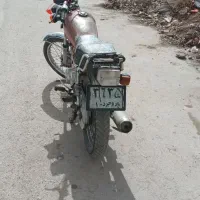 موتورسیکلت ۱۲۵شیرو مدل ۸۱پلاک قدیم مداک دار