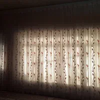 پرده پذیرایی حریر گلدار