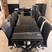 هشت عدد صندلی کنفرانس