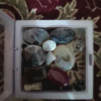 فروش سنگ تراش خورده شجر ویاقوت اصل سرخ|جواهرات|مرند, |دیوار