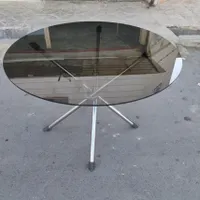 میز شیشه ای پایه تاشو