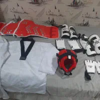 ست مبارزه و لباس تکواندو