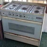 دکه باب جیگرکی و سوپر مارکتی