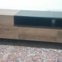 میز تلویزیون در حد نو