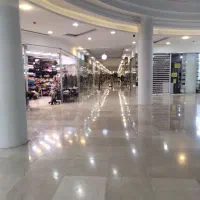 مغازه-در-معراج-قشم