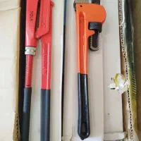 آچار شلاقی و آچار لوله گیر