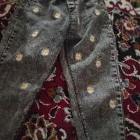 شلوار در حد نو در دو رنگ آبی و خاکستری