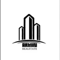 ۳۵ هکتاری روبرو آژانس طبقه بالا ۲خواب تخلیه شده