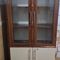 کمدویترینی وصندلی مدیریتی ومیزکار|فروشگاه و مغازه|رشت, استقامت ۱|دیوار
