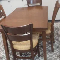 میز ناهار خوری ۴ نفره