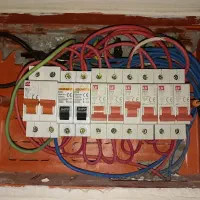 برقکاری برق کار  برقکار ساختمان  سرویس کولر  برق