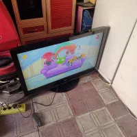 تلویزیون 42 درحدنو