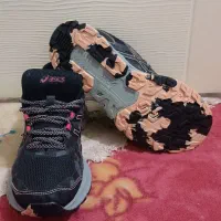 کتونی اسیکس