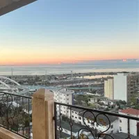 فروش واحد ۱۹۷ متری در ولیعصر نوساز