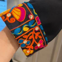 مانتو|لباس|رودسر, |دیوار