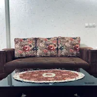 مبل هفت نفره و میز و عسلی