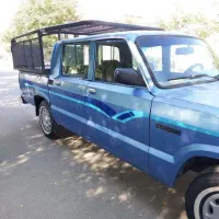 مزدا۲۰۰۰ دوکابین بدون رنگ