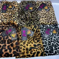 ارزانسرای رها|لباس|اردبیل, |دیوار