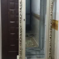 ویترین دکور بوفه چوب در حد نو