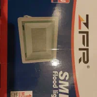 پروژکتور ۲۰۰ وات