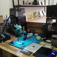 تعمیر تخصصی موبایل. صفحه شکسته. باتری. آبخوردگی