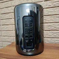 مک بوک اپل با مانیتور ۲۷ اینچ IPS دل|رایانه رومیزی|رشت, سعدی (تختی)|دیوار