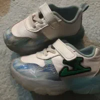 دو جفت کفش کودک سه ساله|کفش و لباس بچه|دامغان, |دیوار