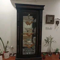 بوفه ویترین کلاسیک چوب طبیعی ...فروش فوری|بوفه، ویترین، کنسول|تهران, شهرک چیتگر|دیوار