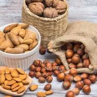 یک خانم جهت ادمین بله و ایتا در حوزه خشکبار