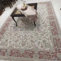 فرش 6متری همراه با کناره 1در1/5طرح افشان