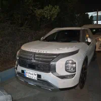 میتسوبیشی اوتلندر پی لاین PL