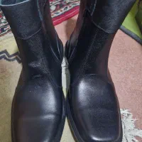 نیم بوت مردانه|کیف، کفش، کمربند|پرند, فاز ۱|دیوار