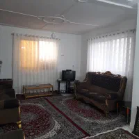 اجاره ویلایی تمیز گلستان نزدیک استخر|اجارهٔ کوتاه‌مدت آپارتمان و سوئیت|لاهیجان, گلستان|دیوار