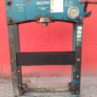 دستگاه پرس۱۵ تن و کپسول اکسیژن|ماشینآلات صنعتی|اهواز, پادادشهر|دیوار