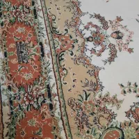 فرش چهار متری زمینه کرم ۷۰۰ شانه|فرش|هشتگرد, فاز ۲ مهستان|دیوار