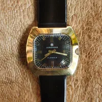 یوهانس کوکی|ساعت|تبریز, |دیوار