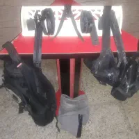 تعدادی ،محدود زیپ ،چرخ فلزی،زیر کتون به فروش میرسد