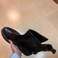 بوت زنانه چرم مشکی