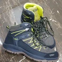 کفش طبیعت گردی|کوهنوردی و کمپینگ|پردیس, فاز ۳|دیوار